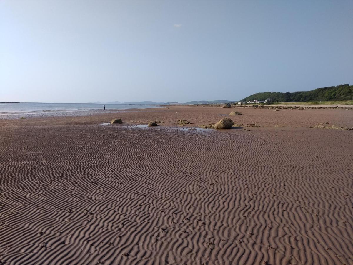 Cleeves Arran Luxury With Hot Tub Holiday home Dalry (North Ayrshire)