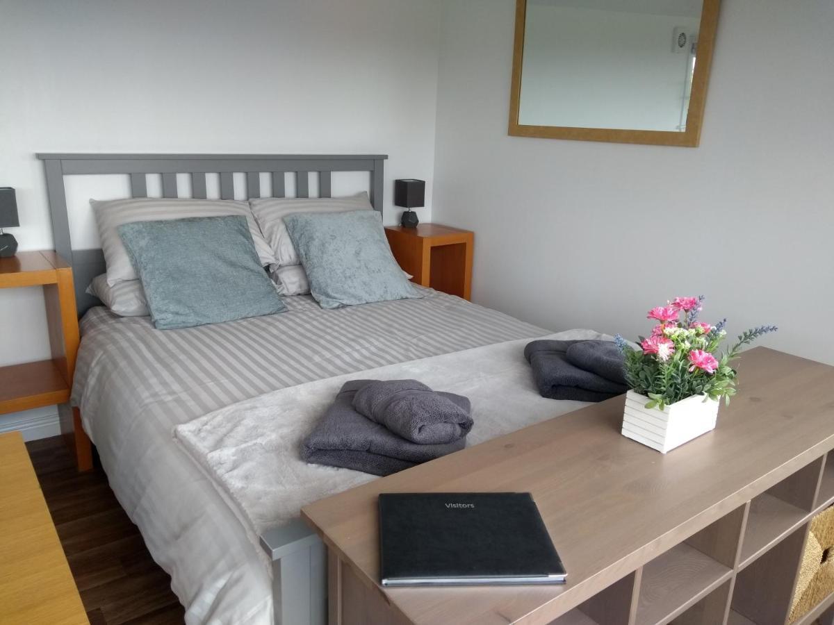 Holiday home Cleeves Arran Luxury With Hot Tub *